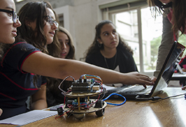 ¿Jugamos a ser ingenieras?