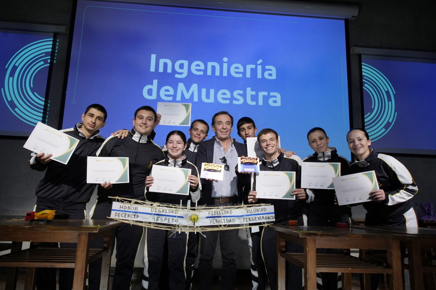 Ingenieria deMuestra 2025 - concurso nacional de estructuras 